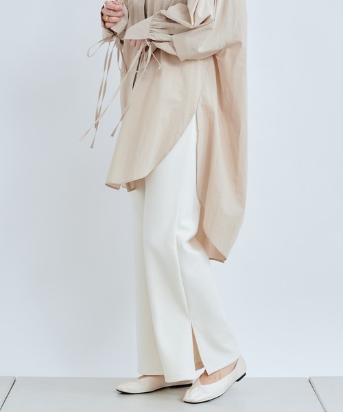 DouDou(ドゥドゥ)の「ブークレーイージーパンツ(スラックス・レディース・オフホワイト/グレイッシュベージュ/グリーン・FREE)」の12枚目の写真