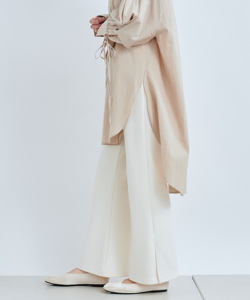 DouDou(ドゥドゥ)の「ブークレーイージーパンツ(スラックス・レディース・オフホワイト/グレイッシュベージュ/グリーン・FREE)」の13枚目の写真