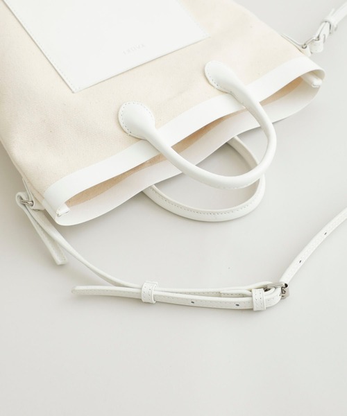 YAHKI（ヤーキ）の「【YAHKI(ヤーキ)】キャンバスレザー切り替えショルダーバッグ/YH-390（ショルダーバッグ・レディース・ホワイト/ブラック・FREE）」の3枚目の写真