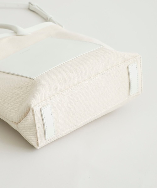 YAHKI（ヤーキ）の「【YAHKI(ヤーキ)】キャンバスレザー切り替えショルダーバッグ/YH-390（ショルダーバッグ・レディース・ホワイト/ブラック・FREE）」の9枚目の写真