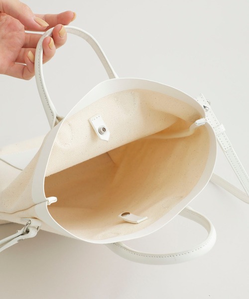 YAHKI（ヤーキ）の「【YAHKI(ヤーキ)】キャンバスレザー切り替えショルダーバッグ/YH-390（ショルダーバッグ・レディース・ホワイト/ブラック・FREE）」の11枚目の写真