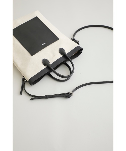 YAHKI（ヤーキ）の「【YAHKI(ヤーキ)】キャンバスレザー切り替えショルダーバッグ/YH-390（ショルダーバッグ・レディース・ホワイト/ブラック・FREE）」の14枚目の写真