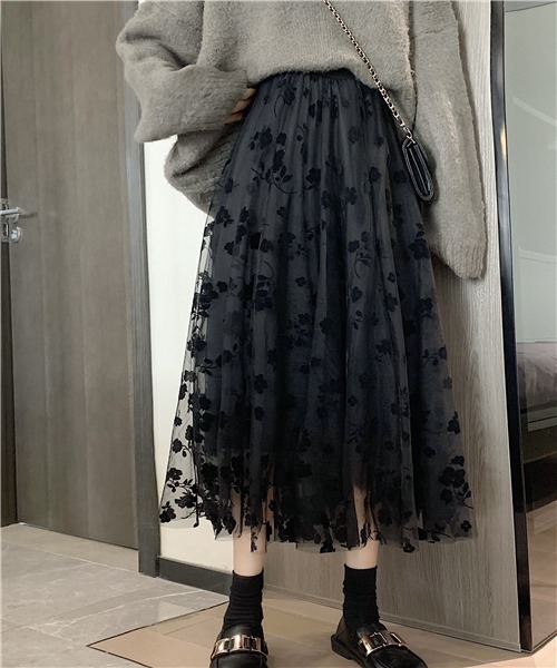 Dream garden（ドリームガーデン）の「花柄チュールスカート（スカート・レディース・ブルー/ブラック/ベージュ・FREE）」の17枚目の写真