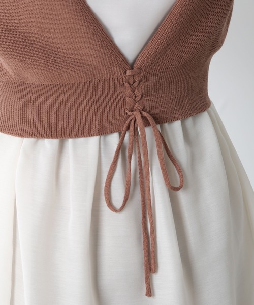 Honeys（ハニーズ）の「ビスチェ付チュニック（シャツ/ブラウス・レディース・ベージュ/ブラック/モカ/ミント・M/L/S）」の10枚目の写真