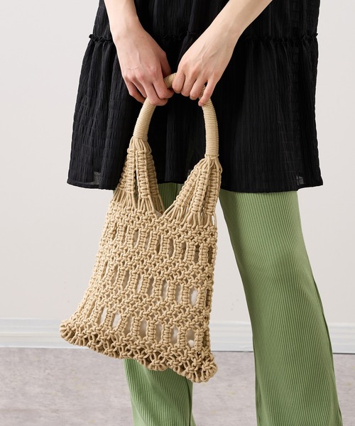RASVOA(ラスボア)の「【WEB限定】巾着付きマクラメバッグ(ハンドバッグ・レディース・ベージュ/アイボリー・FREE)」の2枚目の写真