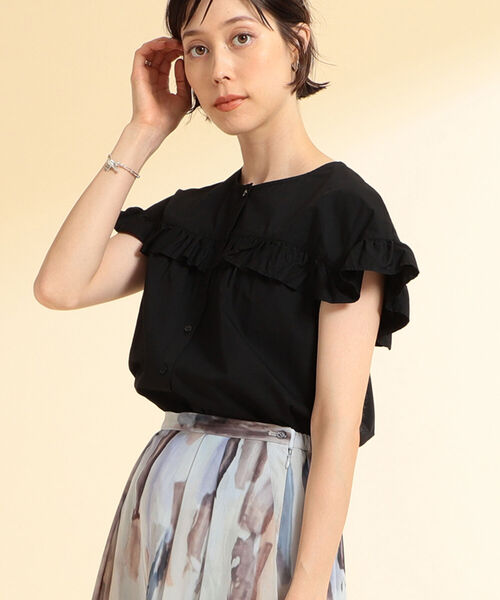 Ray BEAMS(レイビームス)の「Ray BEAMS / フリル ヨーク フレンチ スリーブ(シャツ/ブラウス・レディース・ホワイト/ブラック/ラベンダー・ONE SIZE)」の1枚目の写真