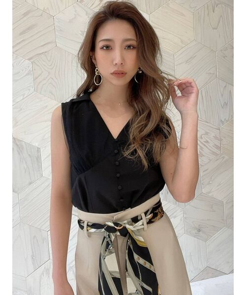 RESEXXY(リゼクシー)の「ノースリーブシャツ(シャツ/ブラウス・レディース・オフホワイト/ブラック/ベージュ・FREE)」の16枚目の写真