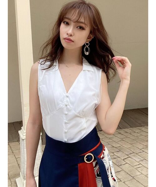 RESEXXY(リゼクシー)の「ノースリーブシャツ(シャツ/ブラウス・レディース・オフホワイト/ブラック/ベージュ・FREE)」の5枚目の写真