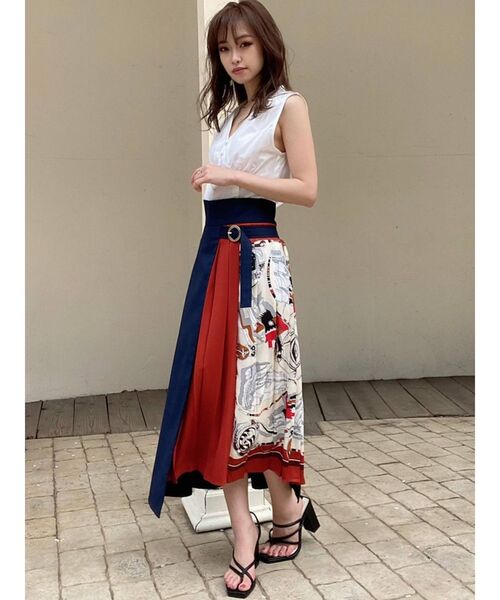 RESEXXY(リゼクシー)の「ノースリーブシャツ(シャツ/ブラウス・レディース・オフホワイト/ブラック/ベージュ・FREE)」の17枚目の写真