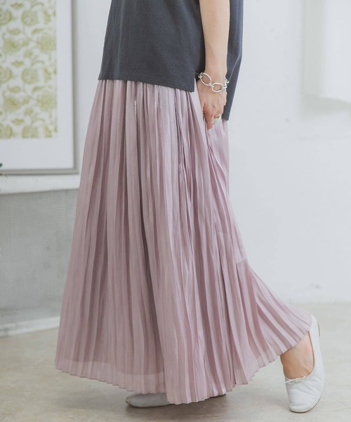 ITEMS URBANRESEARCH（アイテムズ アーバンリサーチ）の「リバーシブルシャイニースカート（スカート・レディース・ベージュ/グレー/ラベンダー・FREE）」の10枚目の写真