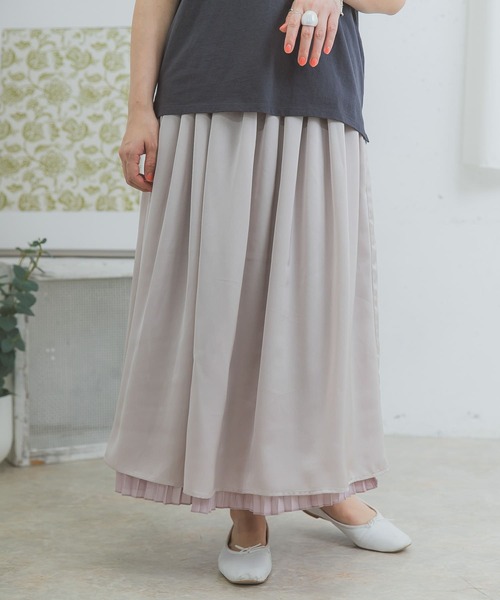 ITEMS URBANRESEARCH（アイテムズ アーバンリサーチ）の「リバーシブルシャイニースカート（スカート・レディース・ベージュ/グレー/ラベンダー・FREE）」の16枚目の写真