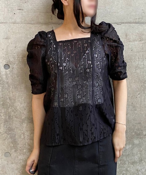 Mysa&Liina（ミーサリーナ）の「フラワーレーススクエアネックプルオーバー（Tシャツ/カットソー・レディース・アイボリー/カーキ/ブラック・M）」の6枚目の写真