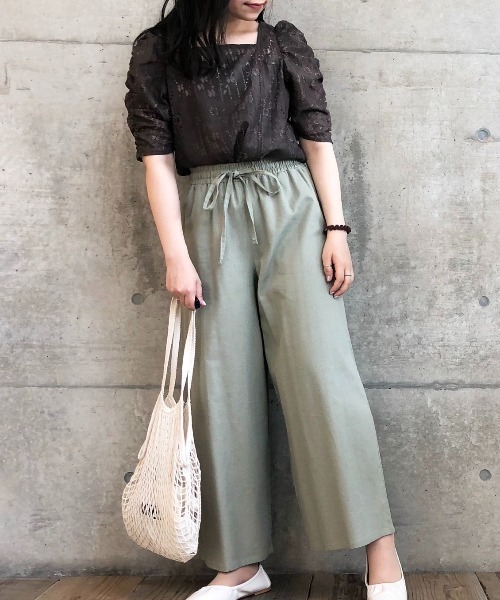 Mysa&Liina（ミーサリーナ）の「フラワーレーススクエアネックプルオーバー（Tシャツ/カットソー・レディース・アイボリー/カーキ/ブラック・M）」の11枚目の写真