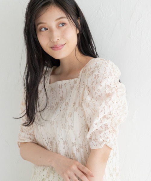 Mysa&Liina（ミーサリーナ）の「フラワーレーススクエアネックプルオーバー（Tシャツ/カットソー・レディース・アイボリー/カーキ/ブラック・M）」の16枚目の写真