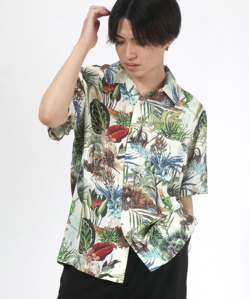 Salong hameu(サロン ハミュー)の「無地・総柄レーヨンアロハシャツ メンズ レディース ユニセックス/半袖開襟シャツ/オープンカラーシャツ(シャツ/ブラウス・メンズ・ブラック/ブルー/マルチ/ブラック×グレー/ライトカーキ/ホワイト×グレー/グレイッシュベージュ/ホワイト系その他/ブラック系その他/ブラック系その他2/ホワイト系その他2/ブルー系その他/カラフル/ネイビー系・LL/M/L/S)」の15枚目の写真