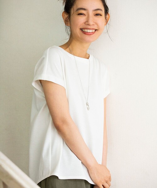 J.PRESS Ladies(J.プレス レディス)の「【WEB限定】防汚Tシャツ フレンチスリーブ(Tシャツ/カットソー・レディース・ベージュ系/ホワイト系・SMALL)」の1枚目の写真