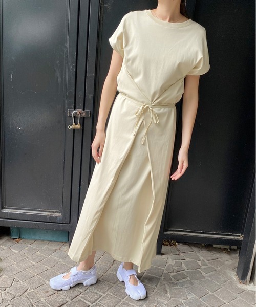 AZUL ENCANTO（アズールエンカント）の「2WAY ワンピース（ワンピース・レディース・ブラック/ブルー/ライトベージュ/ダークオレンジ・FREE）」の10枚目の写真