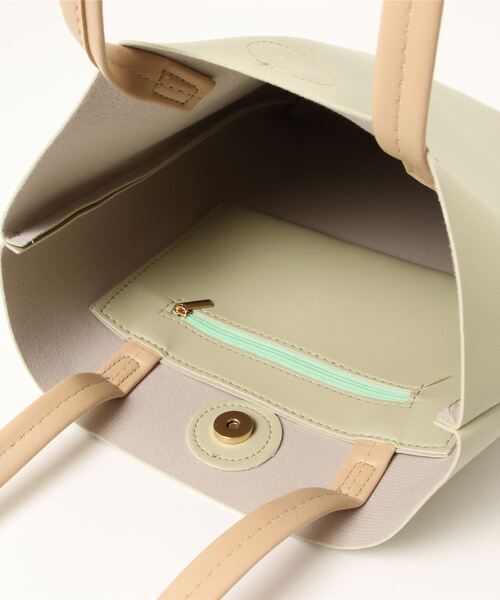 Anuenue（アヌエヌエ）の「レザー風バッグ（トートバッグ・レディース・A/B/C/D/E・FREE）」の6枚目の写真