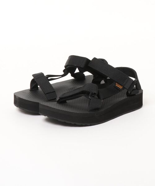 Teva（テバ）の「Teva テバ W MIDFORM UNIVERSAL レディースサンダル【軽量】(ウィメンズミッドフォームユニバーサル) 1090969（サンダル・レディース・ブラック×ホワイト/ベージュ系その他/ブラック/ベージュ/ブラウン/ベージュ系その他2・24.0cm/23.0cm/25.0cm/22.0cm）」の2枚目の写真