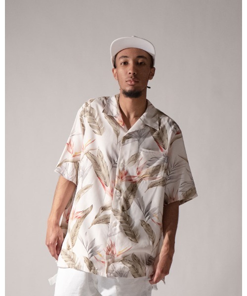 APPLEBUM（アップルバム）の「"Flower5021" S/S Aloha Shirt（シャツ/ブラウス・メンズ・ホワイト/ネイビー/グリーン・X-LARGE/MEDIUM/LARGE）」の2枚目の写真