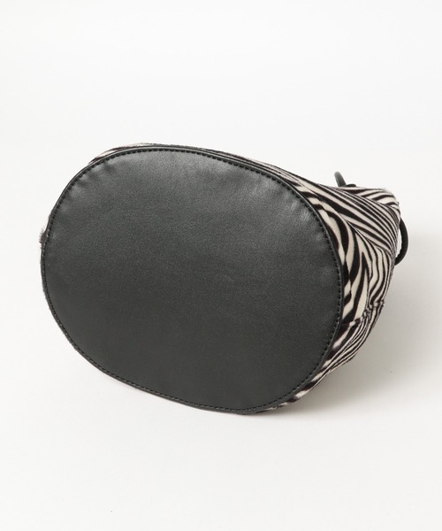 BAYFLOW(ベイフロー)の「アニマルキンチャクバッグ(トートバッグ・レディース・ブラック/ベージュ/ブラウン・FREE)」の21枚目の写真