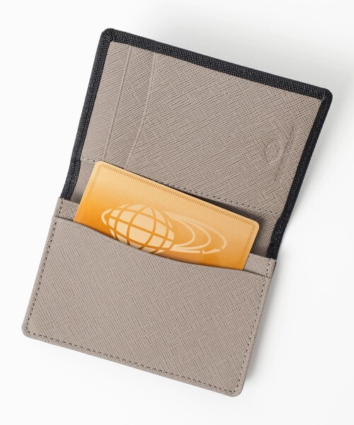 BEAMS HEART(ビームスハート)の「【WEB限定カラーあり】サフィアーノレザー 名刺入れ(ユニセックス)(名刺入れ・メンズ・ブラック/ベージュ/ネイビー/ライトブラウン/その他・ONE SIZE)」の17枚目の写真