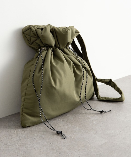 AMERICAN HOLIC（アメリカンホリック）の「【WEB限定】ボンディングギャザートート（トートバッグ・レディース・ブラック/カーキ/アイボリー・FREE）」の8枚目の写真