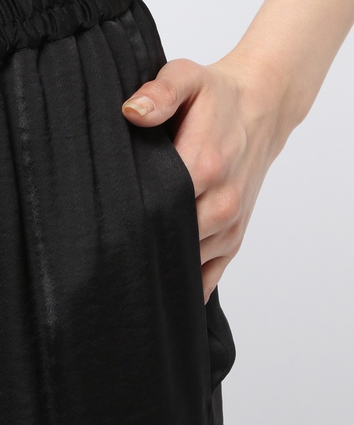 GLOBAL WORK（グローバルワーク）の「トロミイージーパンツ/951676（その他パンツ・レディース・ブラック/ライトグリーン/ダークブラウン・LARGE/MEDIUM）」の8枚目の写真