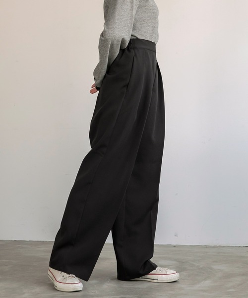 BONLECILL（ボンルシール）の「2タック センタープレス カラーワイドパンツ（スラックス・レディース・ブラック/ベージュ/ブラウン/レッド/グリーン・FREE）」の8枚目の写真