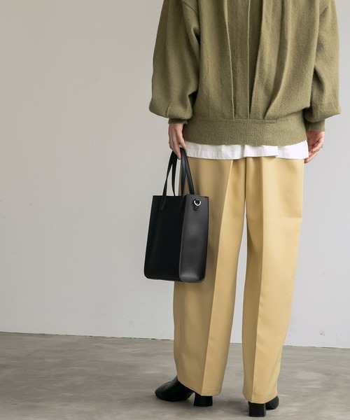 BONLECILL（ボンルシール）の「2タック センタープレス カラーワイドパンツ（スラックス・レディース・ブラック/ベージュ/ブラウン/レッド/グリーン・FREE）」の17枚目の写真