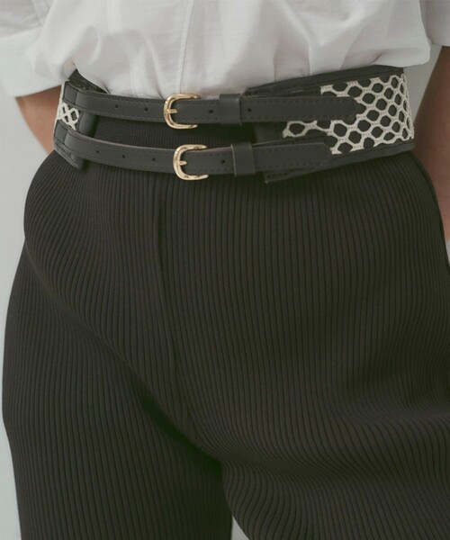 PUBLIC TOKYO（パブリックトウキョウ）の「メッシュサッシュベルト（ベルト・レディース・ダークブラウン/ベージュ・FREE）」の11枚目の写真