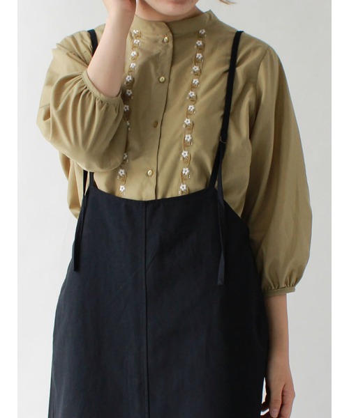 ehka sopo（エヘカソポ）の「バンドカラー刺繍ブラウス（シャツ/ブラウス・レディース・カーキ/オフホワイト/キナリ/グレー・ﾌﾘ-）」の4枚目の写真