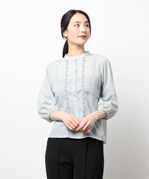 ehka sopo（エヘカソポ）の「バンドカラー刺繍ブラウス（シャツ/ブラウス・レディース・カーキ/オフホワイト/キナリ/グレー・ﾌﾘ-）」の7枚目の写真