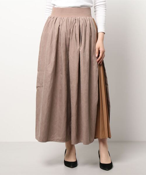 Q（キュー）の「サイドプリーツワイドパンツ（その他パンツ・レディース・チャコールグレー/ベージュ・MEDIUM）」の5枚目の写真