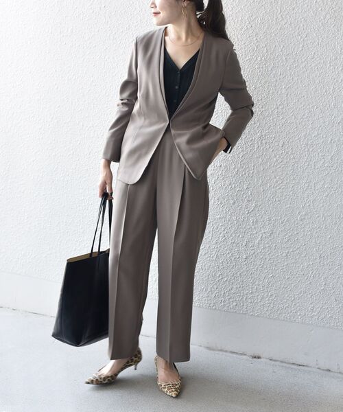 SHIPS（シップス）の「ウールライクセミダブルパンツ◇（その他パンツ・レディース・オフホワイト/キャメル/ネイビー・34/36/38/40）」の17枚目の写真