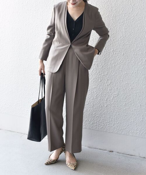 SHIPS（シップス）の「ウールライクセミダブルパンツ◇（その他パンツ・レディース・オフホワイト/キャメル/ネイビー・34/36/38/40）」の18枚目の写真