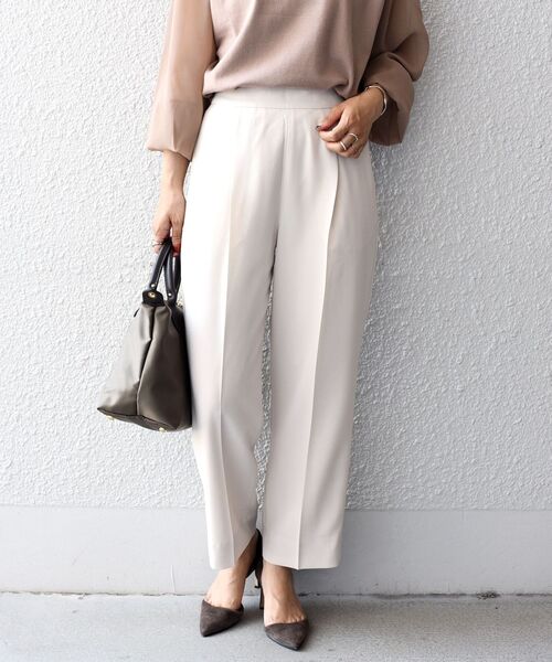 SHIPS（シップス）の「ウールライクセミダブルパンツ◇（その他パンツ・レディース・オフホワイト/キャメル/ネイビー・34/36/38/40）」の19枚目の写真