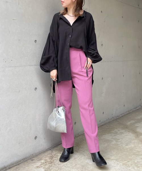 DouDou（ドゥドゥ）の「ソフトテーパードタックパンツ（その他パンツ・レディース・グリーン/ブラック/ピンク/アイボリー・36/38）」の6枚目の写真