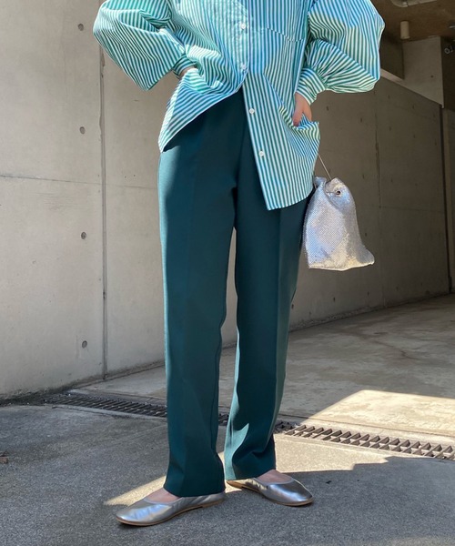 DouDou（ドゥドゥ）の「ソフトテーパードタックパンツ（その他パンツ・レディース・グリーン/ブラック/ピンク/アイボリー・36/38）」の9枚目の写真