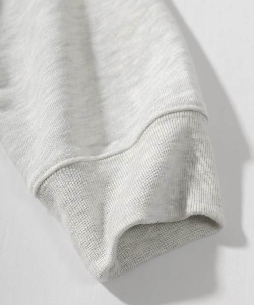 CONVERSE（コンバース）の「【CONVERSE/コンバース】ワンポイントロゴ刺繍　プルパーカー/フーディー/ビッグシルエット（パーカー・メンズ・ホワイト/ブラック/ベージュ/グレー/ライトグリーン/スモークピンク/ナチュラル/ライトピンク/ライトグレー/グリーン/ライトブルー/アッシュグレー・M/L/XL）」の17枚目の写真