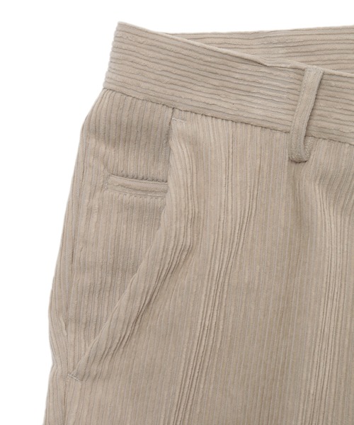 MEN'S BIGI（メンズビギ）の「コーデュロイ ストレッチパンツ（スラックス・メンズ・ブラック/ライトベージュ・01/02/03/04）」の8枚目の写真