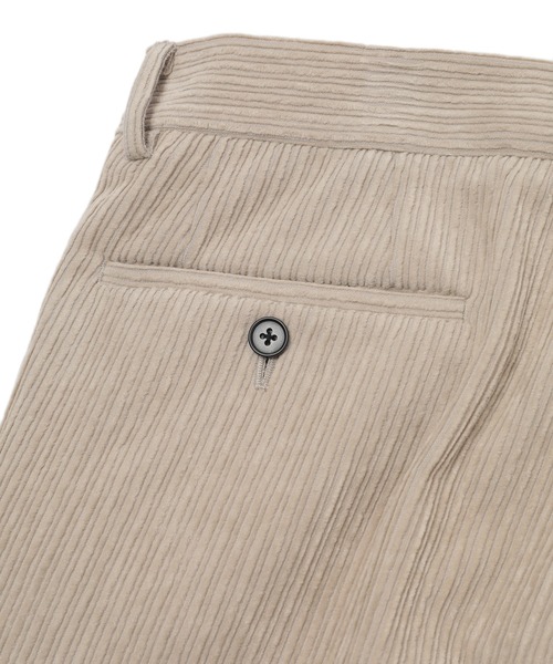 MEN'S BIGI（メンズビギ）の「コーデュロイ ストレッチパンツ（スラックス・メンズ・ブラック/ライトベージュ・01/02/03/04）」の7枚目の写真