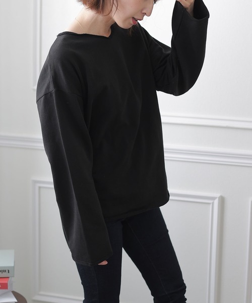 ElegChic（エレグシック）の「シンプルVネックカットソー（Tシャツ/カットソー・レディース・ブラック/杢グレー/ライトカーキ・MEDIUM/X-LARGE/XXX-LARGE）」の4枚目の写真