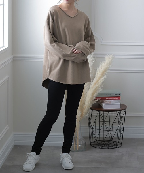 ElegChic（エレグシック）の「シンプルVネックカットソー（Tシャツ/カットソー・レディース・ブラック/杢グレー/ライトカーキ・MEDIUM/X-LARGE/XXX-LARGE）」の14枚目の写真