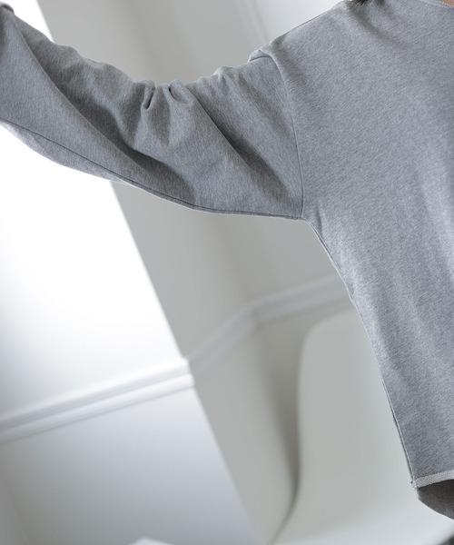ElegChic（エレグシック）の「シンプルVネックカットソー（Tシャツ/カットソー・レディース・ブラック/杢グレー/ライトカーキ・MEDIUM/X-LARGE/XXX-LARGE）」の11枚目の写真