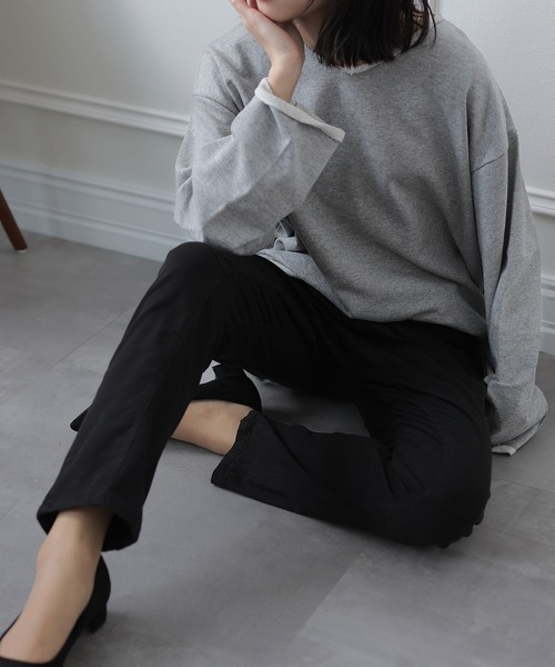 ElegChic（エレグシック）の「シンプルVネックカットソー（Tシャツ/カットソー・レディース・ブラック/杢グレー/ライトカーキ・MEDIUM/X-LARGE/XXX-LARGE）」の6枚目の写真