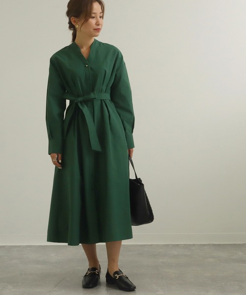 AULI（アウリィ）の「【低身長向けサイズ】ウエストタックシャツワンピース（シャツワンピース・レディース・グリーン/ブラック/ライトグレー・XS/S）」の5枚目の写真