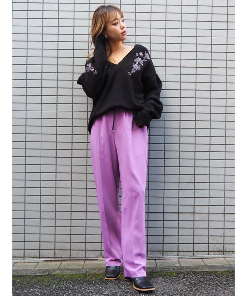 EVRIS（エヴリス）の「Flower Embroidery ニット（ニット/セーター・レディース・オレンジ/ブラック/カーキ・FREE）」の7枚目の写真