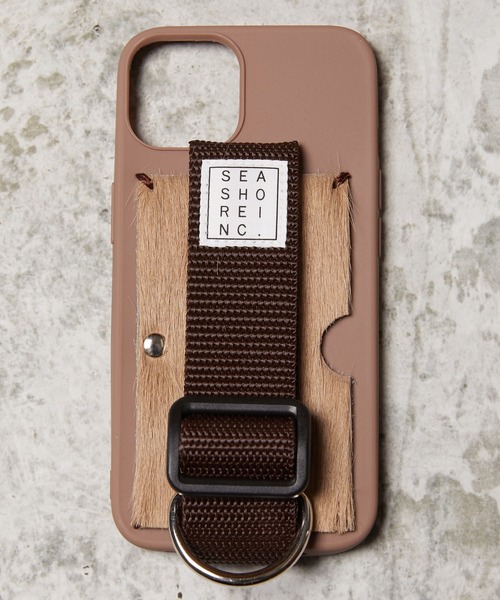 FREAK'S STORE（フリークスストア）の「【限定展開】 SEASHORE INC./シーショア インク iPhoneケース/iPhone13/13mini/13Pro/13Pro Max（スマホケース/カバー・メンズ・ブラック/ダークブラウン/パープル/ネイビー/ブラウン/レッド/サックスブルー/ピンク/グリーン/カモフラージュ/ピンク系その他/ライトピンク/その他15/レンガ/オリーブ/ベージュ/グレー/レオパード・SMALL/MEDIUM/LARGE/X-LARGE）」の5枚目の写真