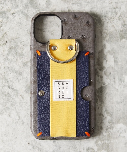 FREAK'S STORE（フリークスストア）の「【限定展開】 SEASHORE INC./シーショア インク iPhoneケース/iPhone13/13mini/13Pro/13Pro Max（スマホケース/カバー・メンズ・ブラック/ダークブラウン/パープル/ネイビー/ブラウン/レッド/サックスブルー/ピンク/グリーン/カモフラージュ/ピンク系その他/ライトピンク/その他15/レンガ/オリーブ/ベージュ/グレー/レオパード・SMALL/MEDIUM/LARGE/X-LARGE）」の3枚目の写真